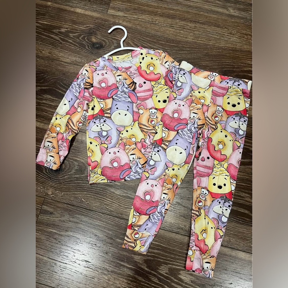 NWOT Pooh Bear Treats Bamboo Pajamas